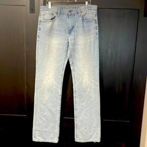 Mens American Eagle size 34x36 Original Bootcut jeans
